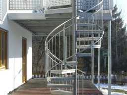 Spindeltreppe aussen-006